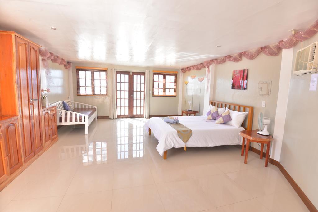 Lanas Beach Resort Romblon Island Pokój zdjęcie